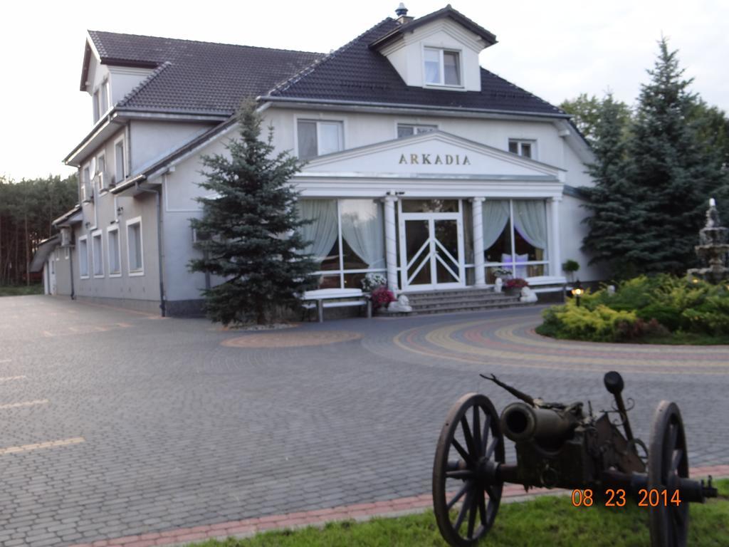 Bed and Breakfast "Arkadia" Остроленка Экстерьер фото