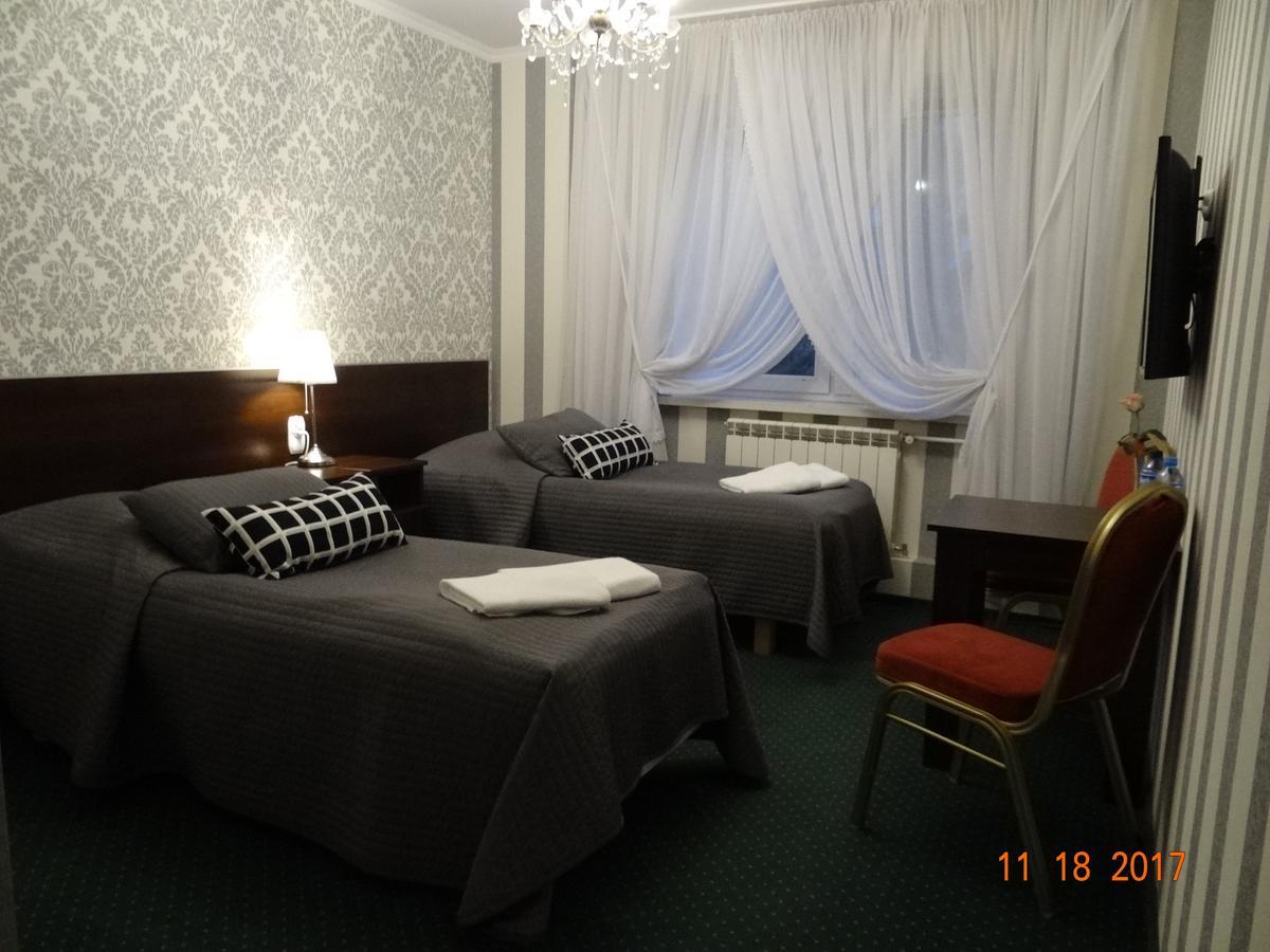 Bed and Breakfast "Arkadia" Остроленка Экстерьер фото
